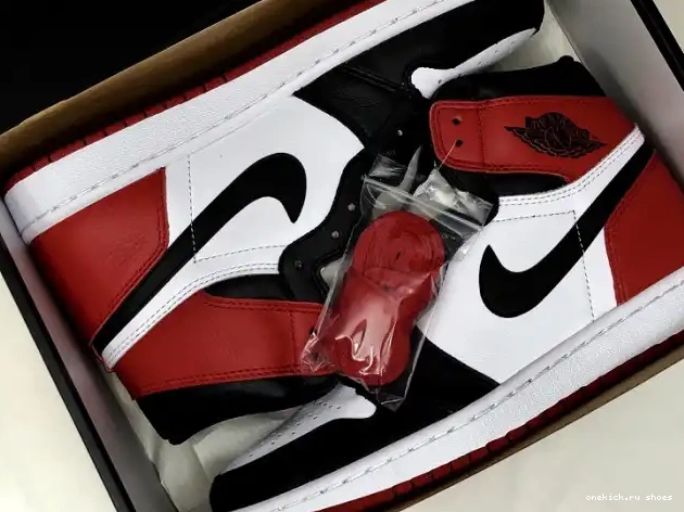 Rep 555088-125 Black Retro Jordan Air Toe 1 0510